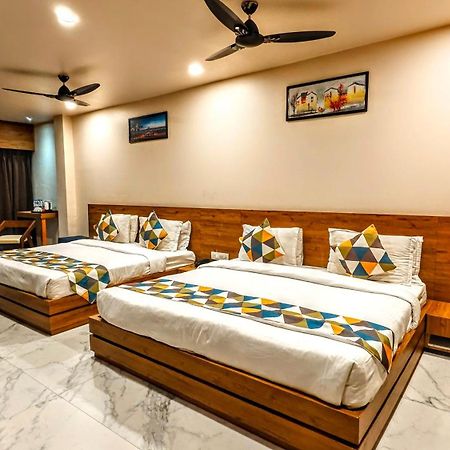 The Sky Imperial Unity Inn Garudeshwar Экстерьер фото